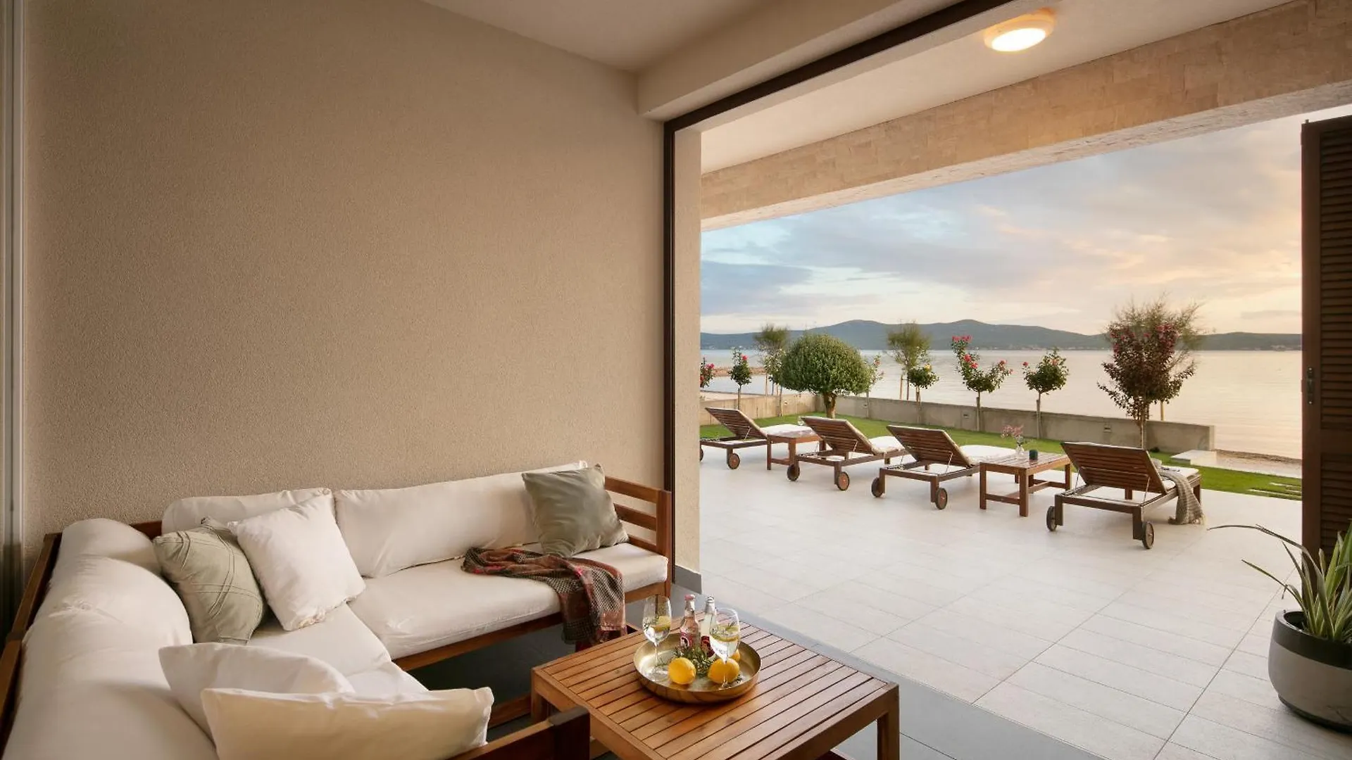 Beautiful Villa Sale Sukosan 0*,